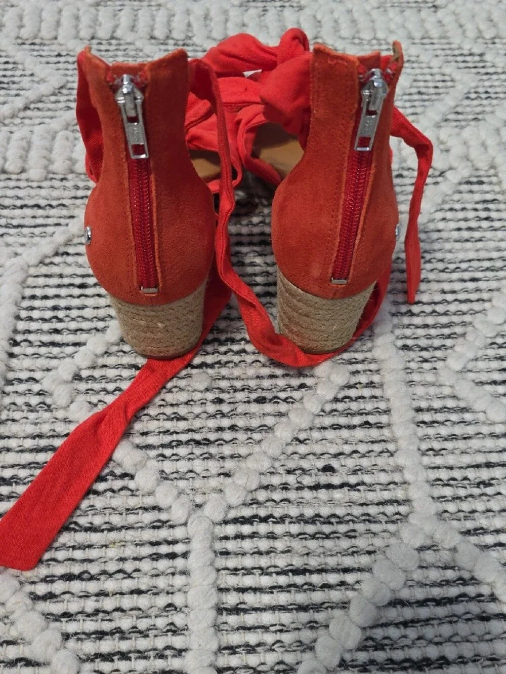 UGG Red Knot-Front Wedge Sandals